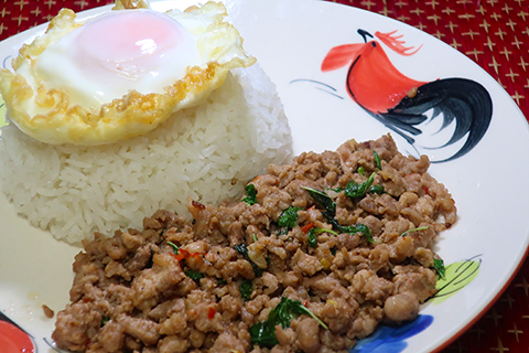 パットガパオムー